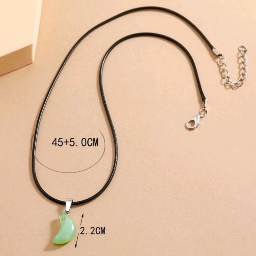 Women charm necklace